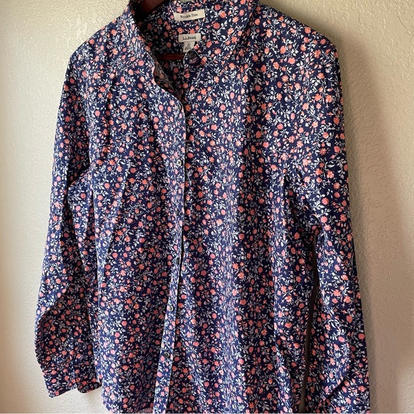 LL Bean Womens XL Reg Wrinkle Free Purple Dainty Floral Button Down Shirt - Picture 4 of 8
